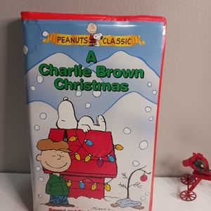 A Charlie Brown Christmas, color and Mason, not rated, vcr-vhs hi-fi